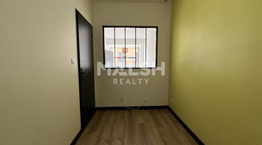 MALSH Realty & Property - Local commercial - Carré de Soie / Grand Clément / Bel Air - Villeurbanne - 3