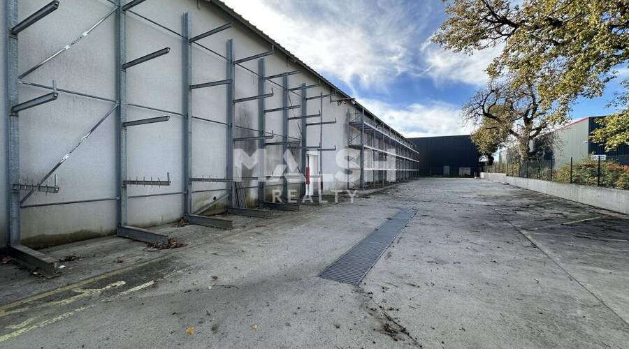 MALSH Realty & Property - Local d'activités - Lyon EST (St Priest /Mi Plaine/ A43 / Eurexpo) - Chassieu - 1