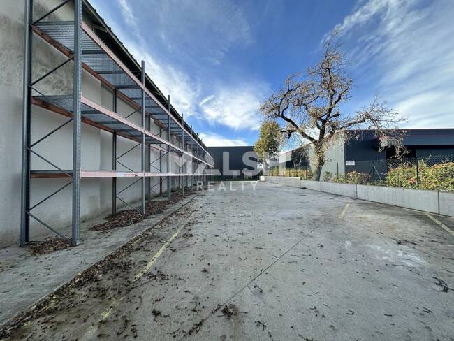 MALSH Realty & Property - Local d'activités - Lyon EST (St Priest /Mi Plaine/ A43 / Eurexpo) - Chassieu - 1