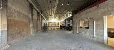 MALSH Realty & Property - Local d'activités - Lyon EST (St Priest /Mi Plaine/ A43 / Eurexpo) - Chassieu - 1