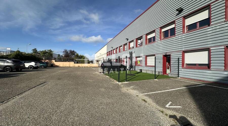 MALSH Realty & Property - Local d'activités - Plateau Nord / Val de Saône - Caluire-et-Cuire - 1