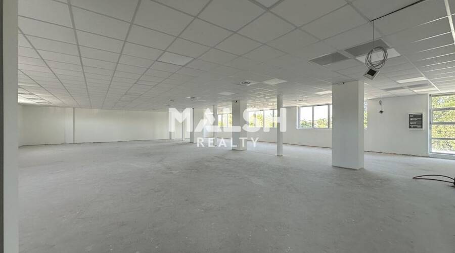 MALSH Realty & Property - Bureau - Extérieurs NORD (Villefranche / Belleville) - Villefranche-sur-Saône - 2