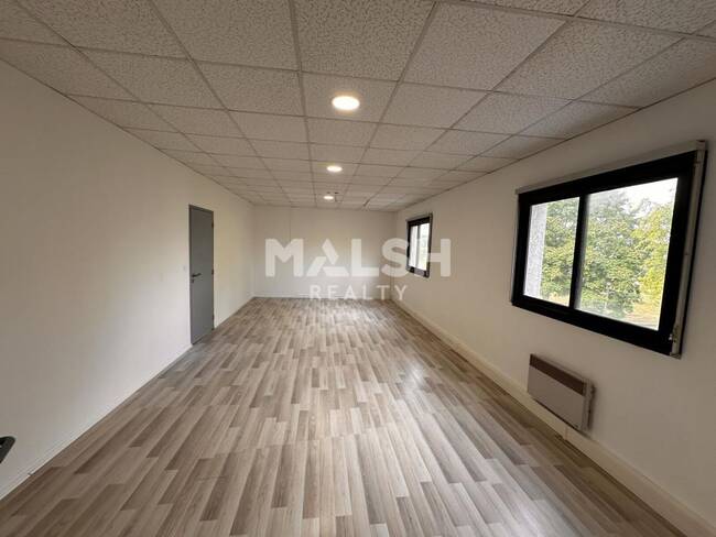 MALSH Realty & Property - Bureau - Extérieurs SUD  (Vallée du Rhône) - Pont-Évêque - 1