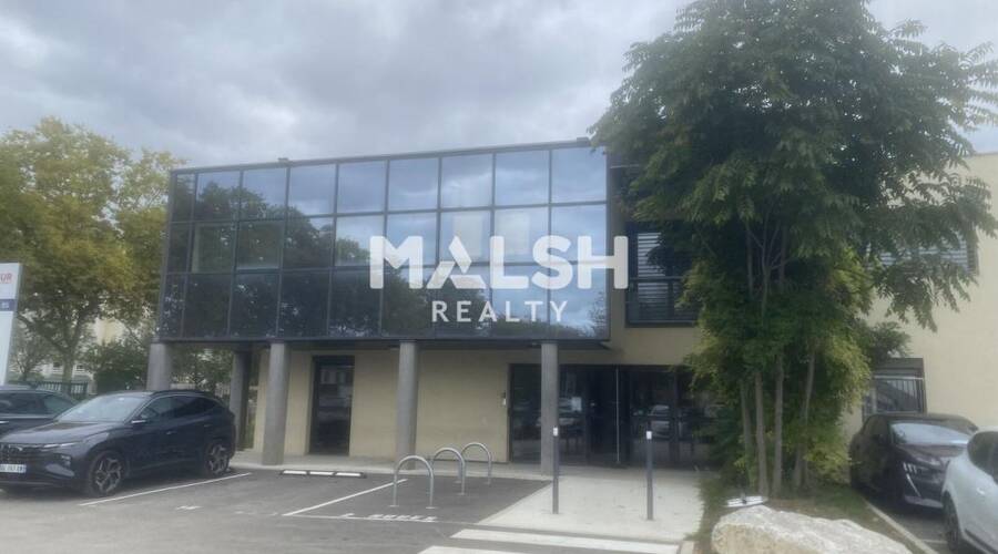 MALSH Realty & Property - Bureau - Carré de Soie / Grand Clément / Bel Air - Vaulx-en-Velin - 1