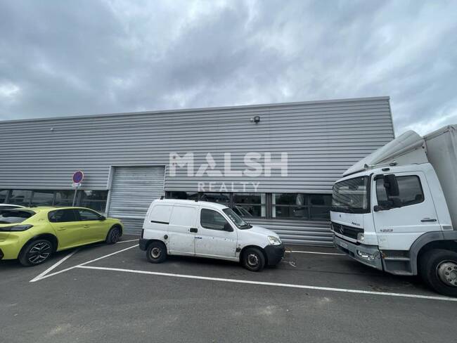 MALSH Realty & Property - Local d'activités - Carré de Soie / Grand Clément / Bel Air - Vaulx-en-Velin - 1