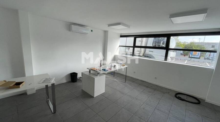 MALSH Realty & Property - Local d'activités - Carré de Soie / Grand Clément / Bel Air - Vaulx-en-Velin - 5