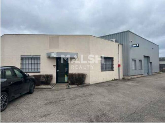 MALSH Realty & Property - Local d'activités - Carré de Soie / Grand Clément / Bel Air - Vaulx-en-Velin - 1