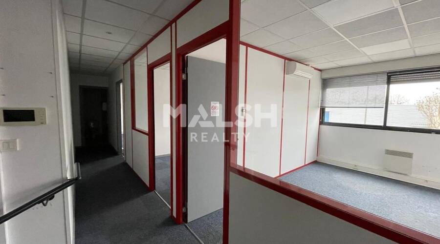 MALSH Realty & Property - Local d'activités - Carré de Soie / Grand Clément / Bel Air - Vaulx-en-Velin - 4