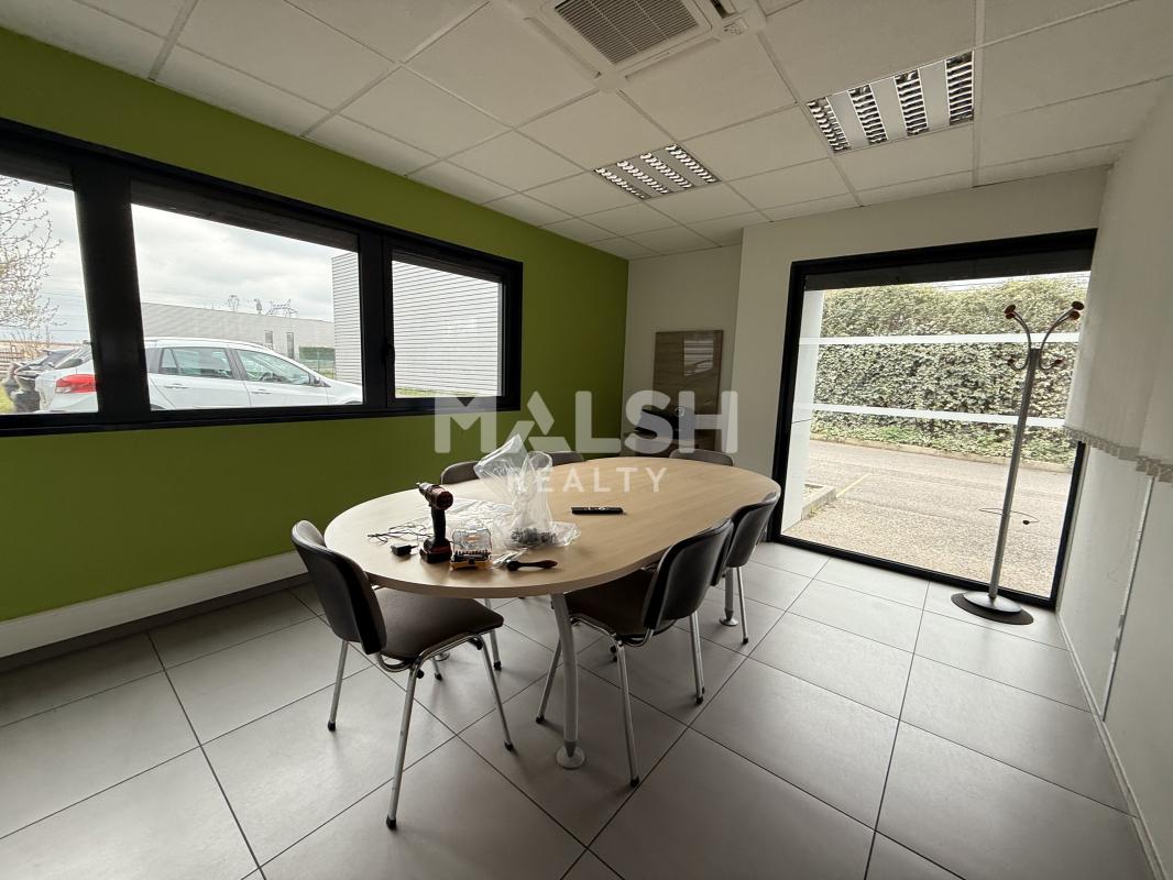 MALSH Realty & Property - Local d'activités - Lyon Nord Est (Rhône Amont) - Meyzieu - 4