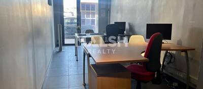MALSH Realty & Property - Local commercial - Lyon 3° / Préfecture / Universités - Lyon 3 - 2