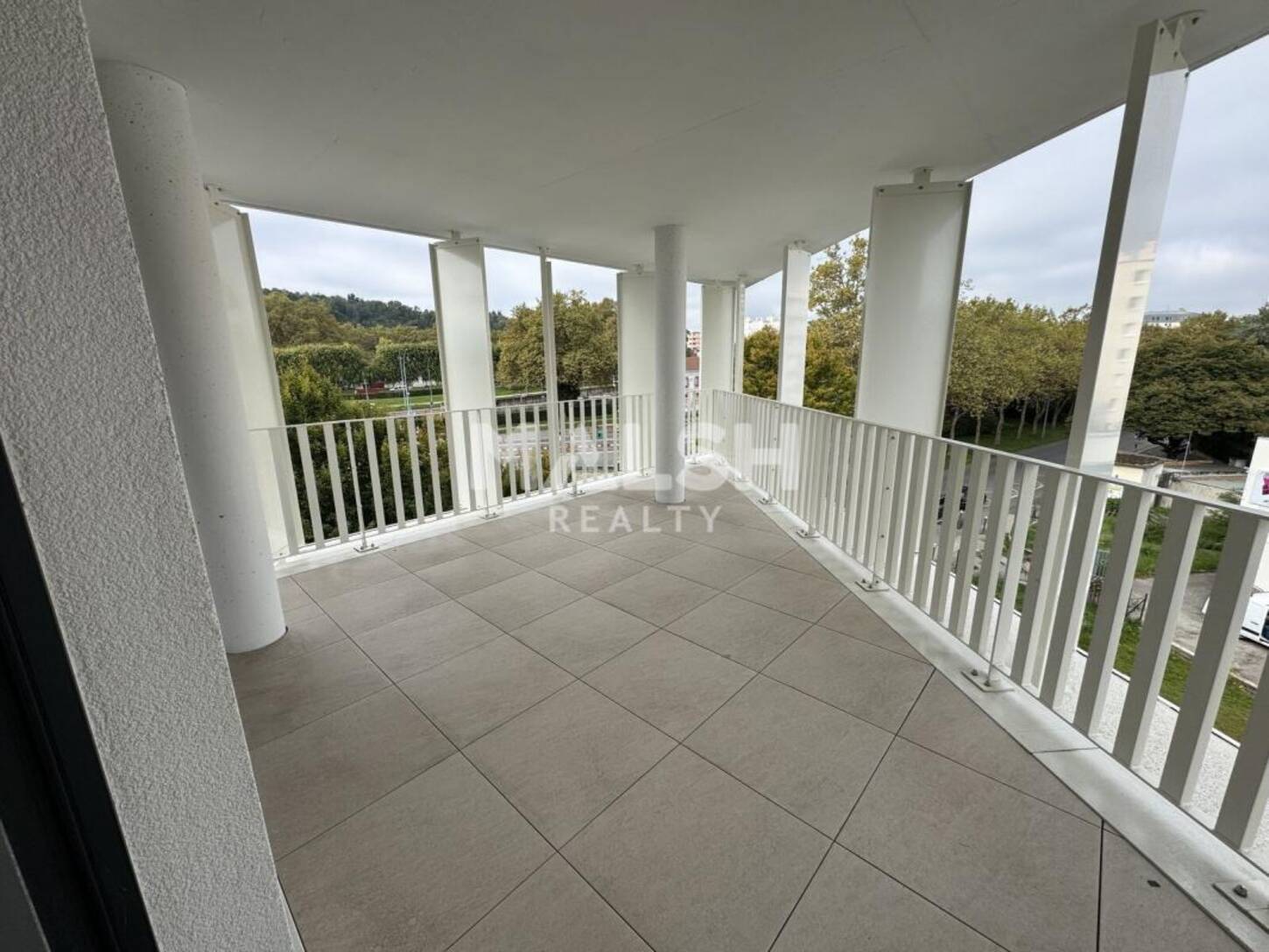 MALSH Realty & Property - Bureau - Saint-Etienne Métropole - Saint-Étienne - 2