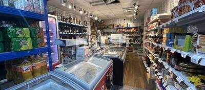 MALSH Realty & Property - Local commercial - Lyon 8°/ Hôpitaux - Lyon 8 - 2