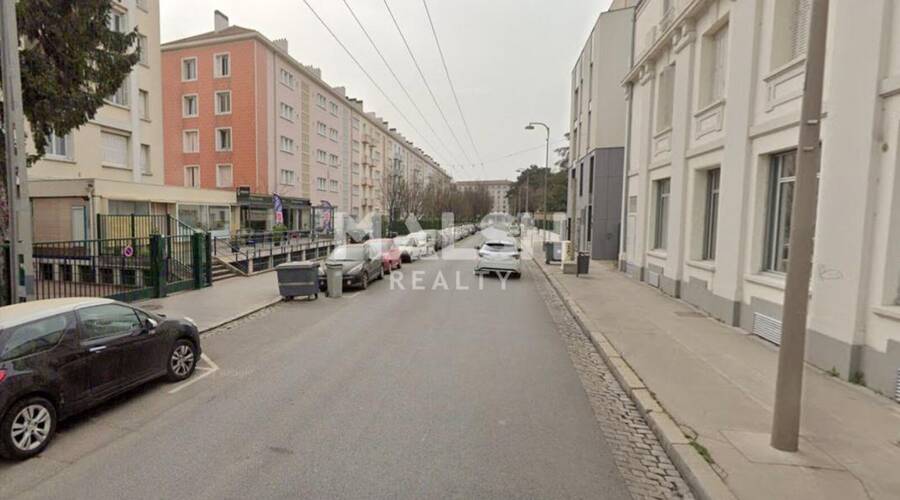 MALSH Realty & Property - Local commercial - Lyon 4° - Lyon 4 - 3
