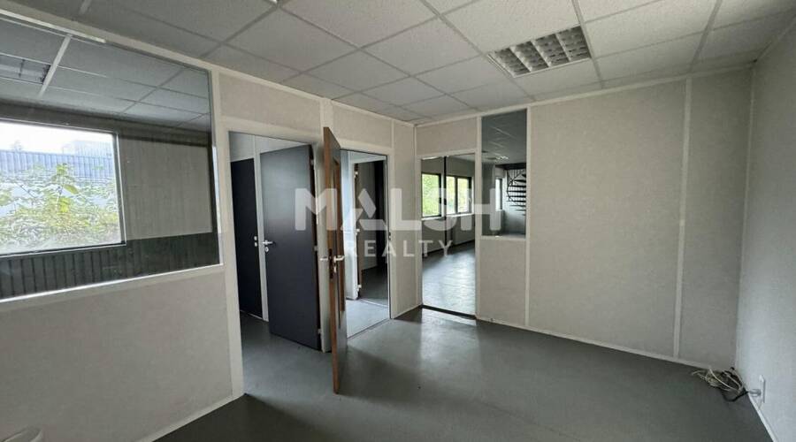 MALSH Realty & Property - Local d'activités - Saint Etienne - Saint-Étienne - 2