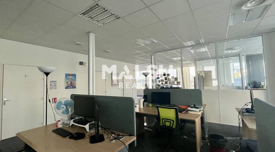 MALSH Realty & Property - Bureau - Lyon 2° / Confluence - Lyon 2 - 8