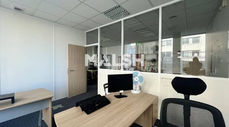 MALSH Realty & Property - Bureau - Lyon 2° / Confluence - Lyon 2 - 12