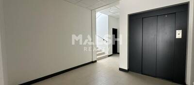 MALSH Realty & Property - Local commercial - Extérieurs NORD (Villefranche / Belleville) - Villefranche-sur-Saône - 6