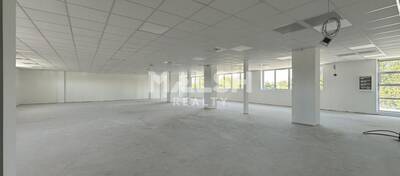 MALSH Realty & Property - Local commercial - Extérieurs NORD (Villefranche / Belleville) - Villefranche-sur-Saône - 1