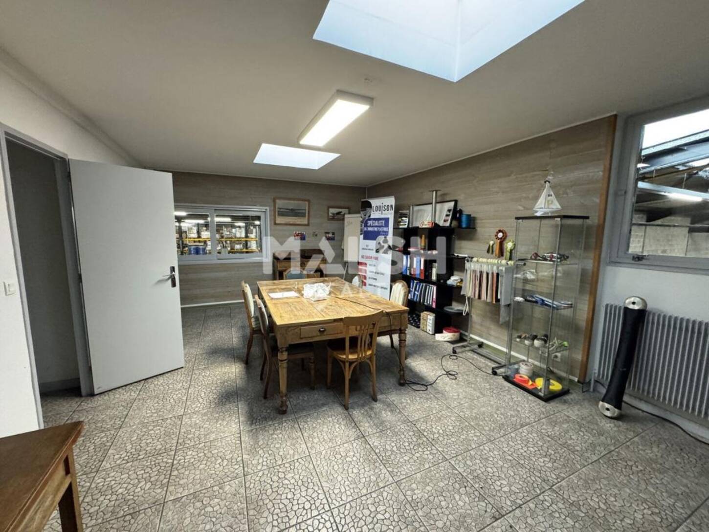 MALSH Realty & Property - Local d'activités - Saint Etienne - Saint-Chamond - 2