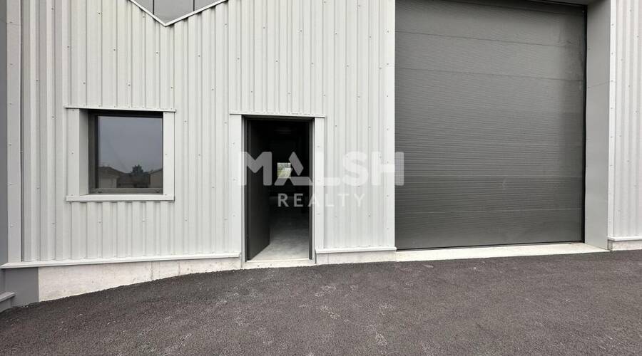 MALSH Realty & Property - Local d'activités - Extérieurs NORD (Villefranche / Belleville) - Saint-Étienne-la-Varenne - 5