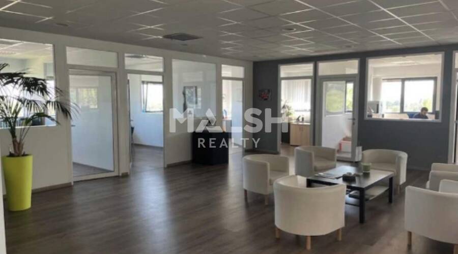 MALSH Realty & Property - Local d'activités - Extérieurs NORD (Villefranche / Belleville) - Pommiers - 6