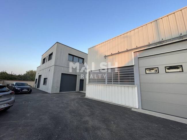 MALSH Realty & Property - Local d'activités - Carré de Soie / Grand Clément / Bel Air - Villeurbanne - 1