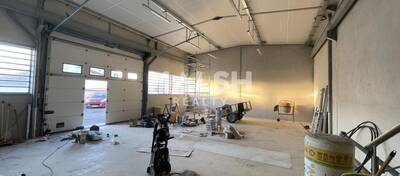 MALSH Realty & Property - Local d'activités - Carré de Soie / Grand Clément / Bel Air - Villeurbanne - 3