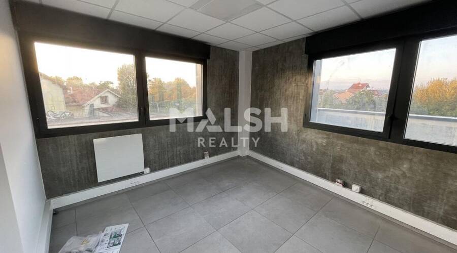 MALSH Realty & Property - Local d'activités - Carré de Soie / Grand Clément / Bel Air - Villeurbanne - 14