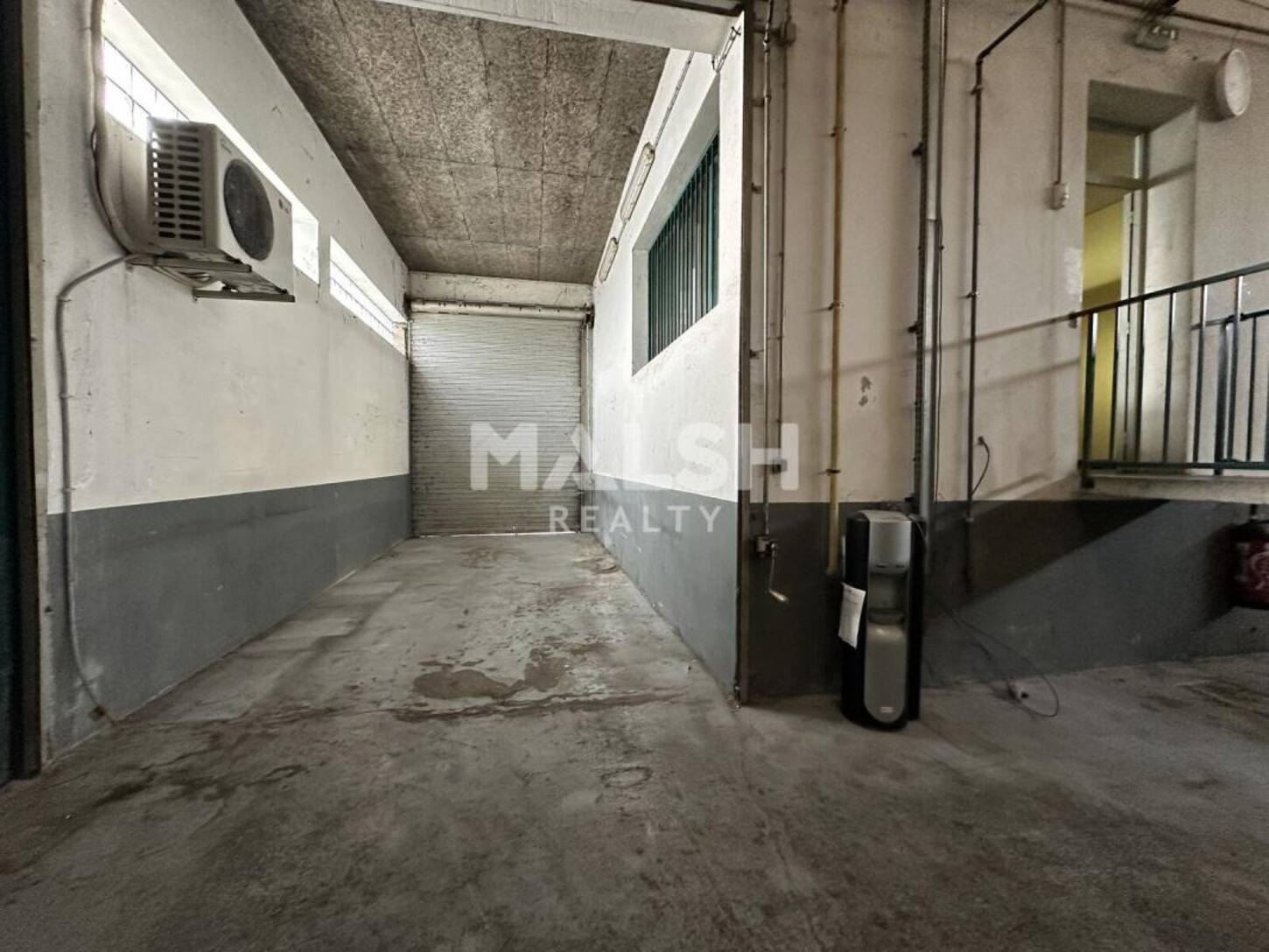 MALSH Realty & Property - Local d'activités - Lyon Nord Est (Rhône Amont) - Décines-Charpieu - 2