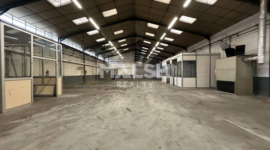 MALSH Realty & Property - Local d'activités - Lyon Nord Est (Rhône Amont) - Décines-Charpieu - 2