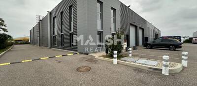 MALSH Realty & Property - Local d'activités - Lyon EST (St Priest /Mi Plaine/ A43 / Eurexpo) - Genas - 13