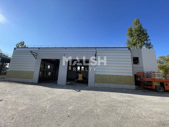 MALSH Realty & Property - Local d'activités - Lyon Sud Ouest - Pierre-Bénite - 1