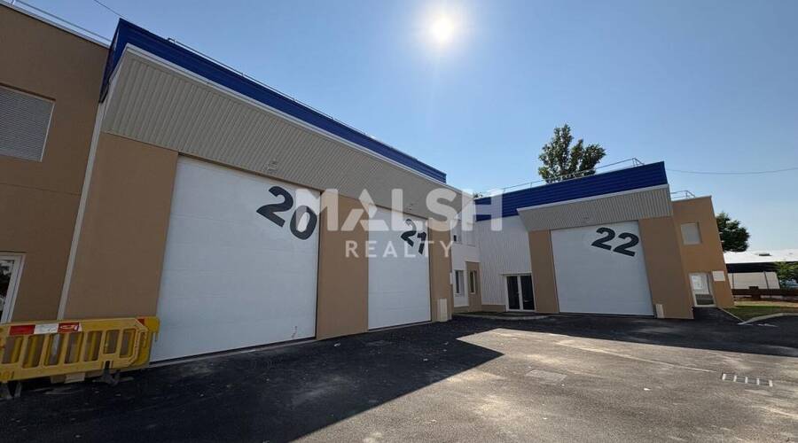 MALSH Realty & Property - Local d'activités - Lyon Sud Ouest - Pierre-Bénite - 1