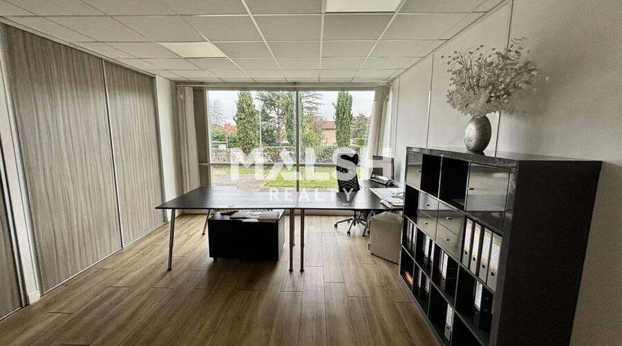 MALSH Realty & Property - Bureau - Carré de Soie / Grand Clément / Bel Air - Vaulx-en-Velin - 3