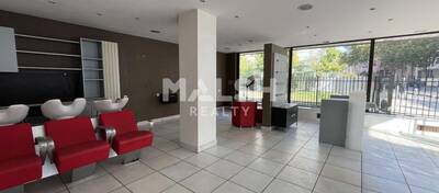 MALSH Realty & Property - Local commercial - Carré de Soie / Grandclément / Bel Air - Villeurbanne - 4