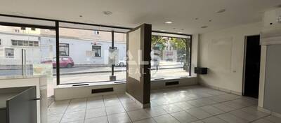 MALSH Realty & Property - Local commercial - Carré de Soie / Grandclément / Bel Air - Villeurbanne - 6