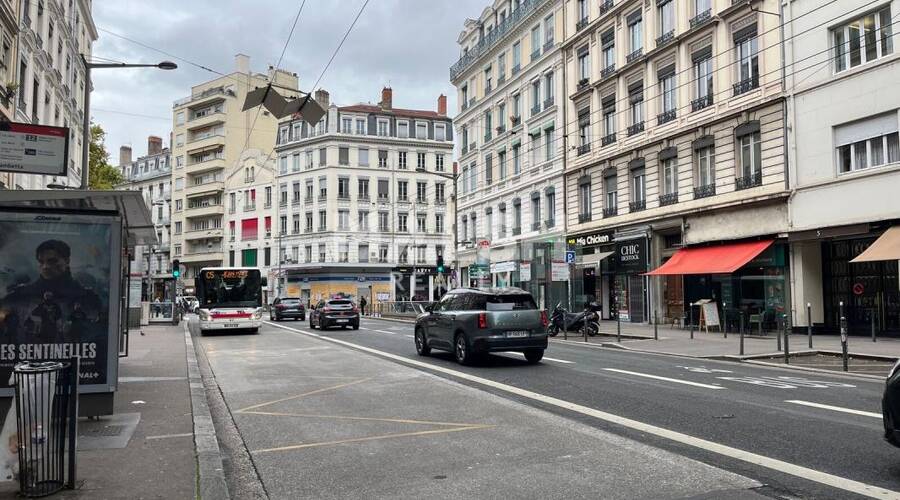 MALSH Realty & Property - Local commercial - Lyon 7° / Gerland - Lyon 7 - 1