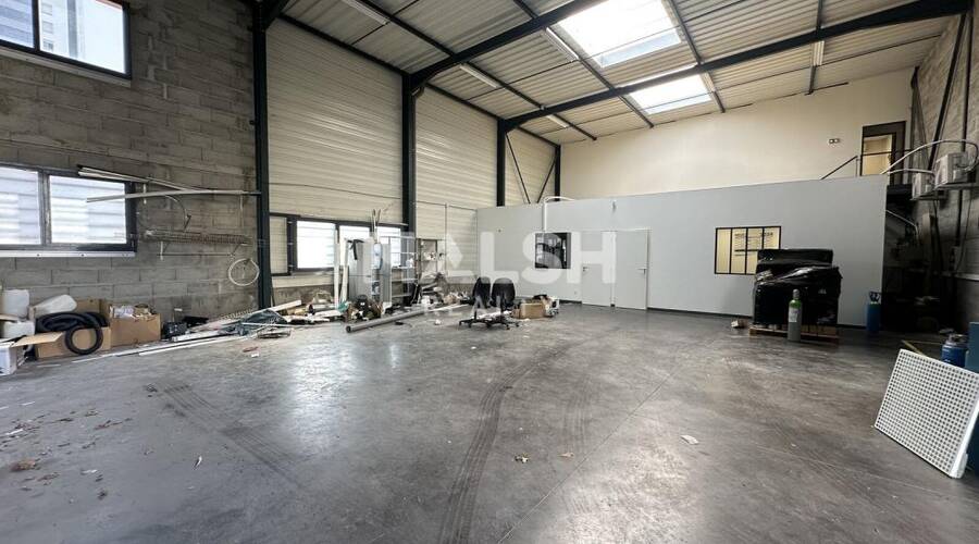 MALSH Realty & Property - Local d'activités - Lyon Sud Est - Vénissieux - 3