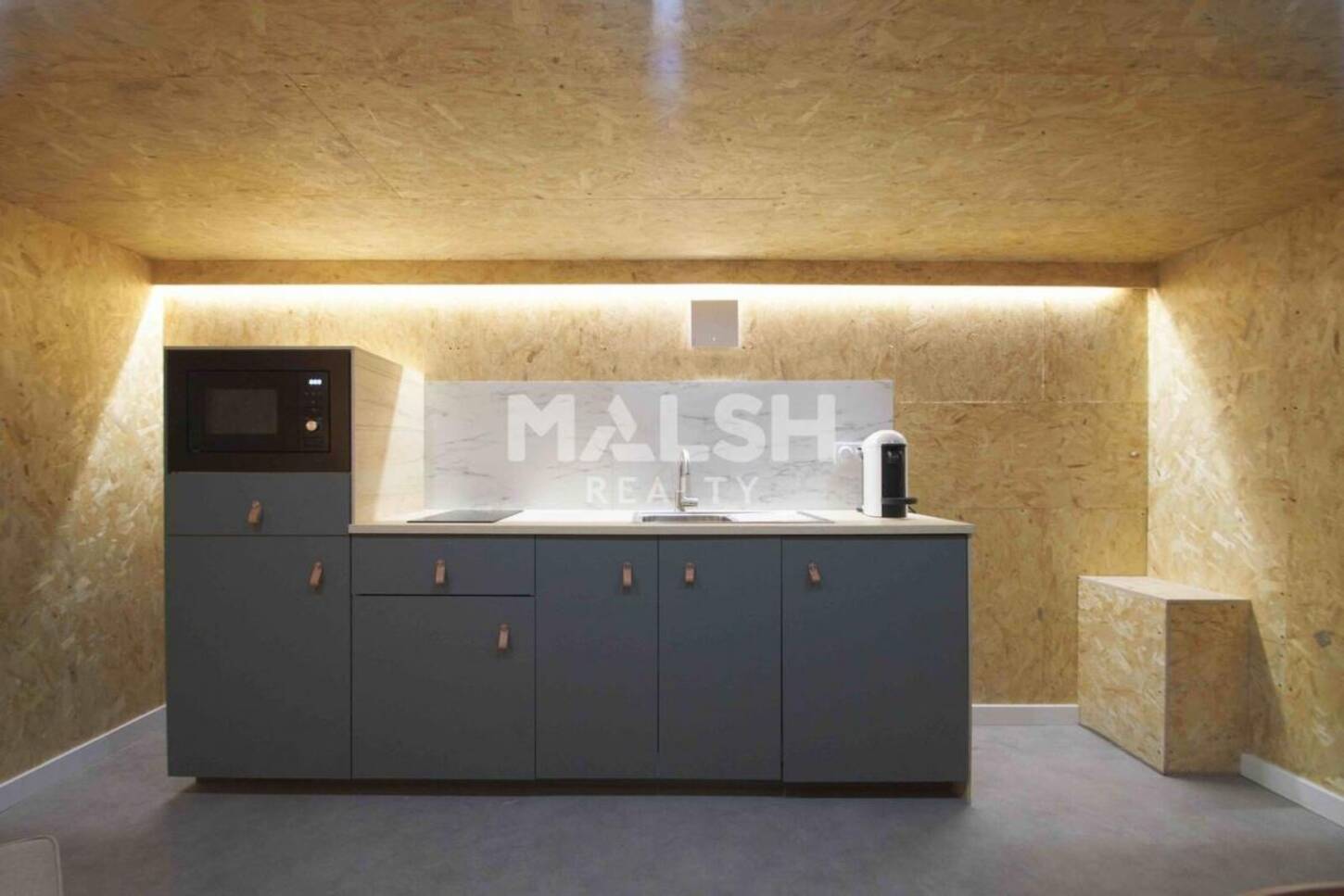 MALSH Realty & Property - Local commercial - Plateau Nord / Val de Saône - Caluire-et-Cuire - 2