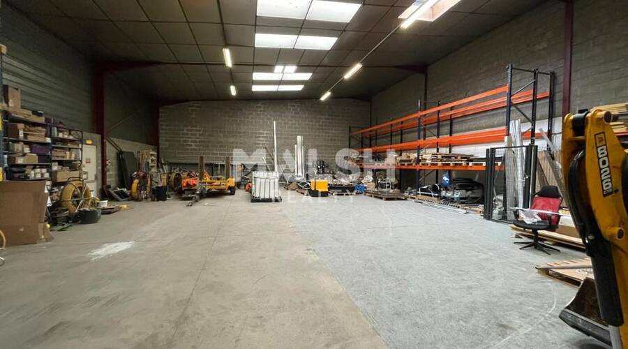 MALSH Realty & Property - Local d'activités - Lyon EST (St Priest /Mi Plaine/ A43 / Eurexpo) - Chassieu - 2