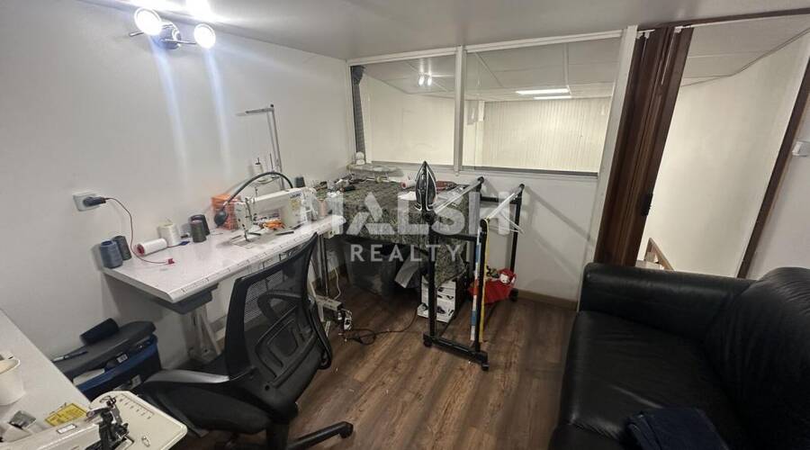 MALSH Realty & Property - Local commercial - Lyon 6° - Lyon 6 - 3