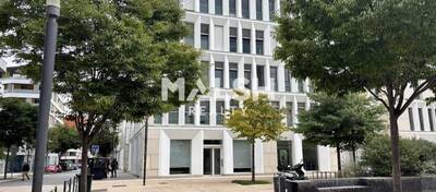 MALSH Realty & Property - Bureau - Lyon 2° / Confluence - Lyon 2 - 10