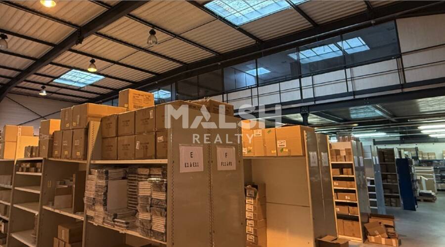 MALSH Realty & Property - Local d'activités - Extérieurs OUEST (Tarare / Arbresle) - Bully - 10