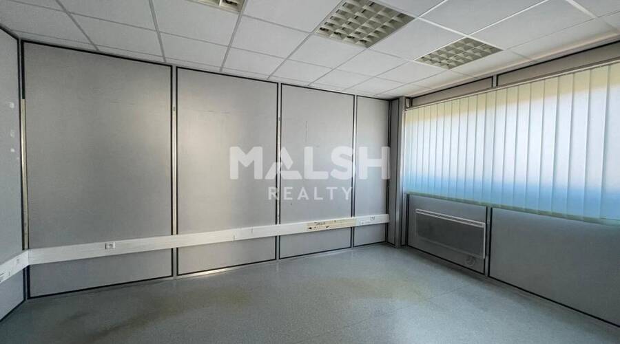 MALSH Realty & Property - Local d'activités - Extérieurs NORD (Villefranche / Belleville) - Bellignat - 5