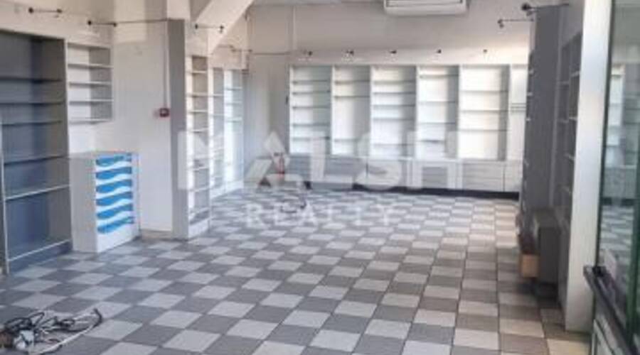 MALSH Realty & Property - Local commercial - Lyon Sud Est - Saint-Fons - 2