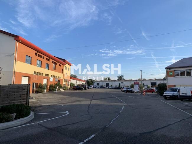 MALSH Realty & Property - Bureau - Lyon Nord Est (Rhône Amont) - Décines-Charpieu - 1
