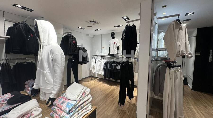 MALSH Realty & Property - Local commercial - Lyon - Presqu'île - Lyon 2 - 5