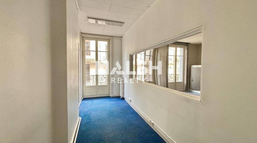 MALSH Realty & Property - Bureau - Lyon - Presqu'île - Lyon 2 - 4