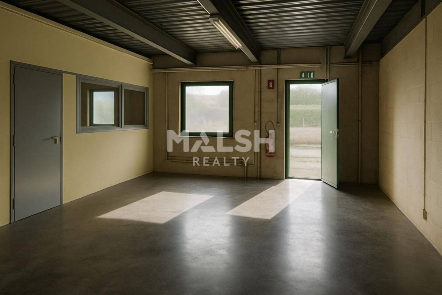 MALSH Realty & Property - Local d'activités - Lyon Sud Ouest - Grézieu-la-Varenne - 2