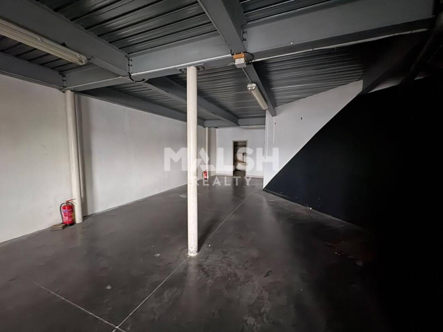 MALSH Realty & Property - Local d'activités - Lyon Sud Ouest - Grézieu-la-Varenne - 2